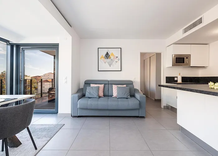 Le Cap Riviera Apartmán *